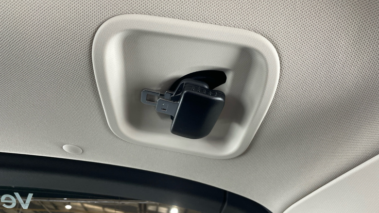 BMW 2 Series 220i MHT Sport 5dr DCT Petrol Hatchback